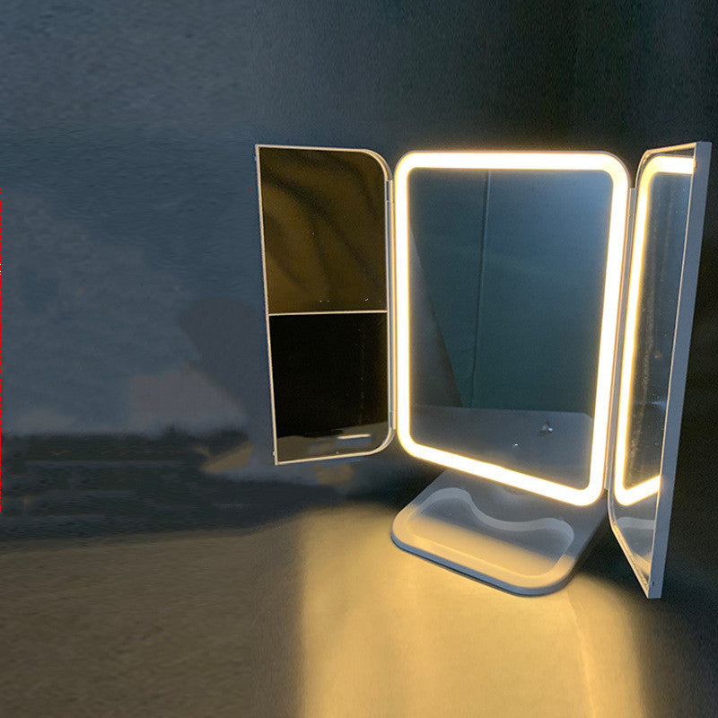 Trifold LED Makeup Mirror - close-up detail